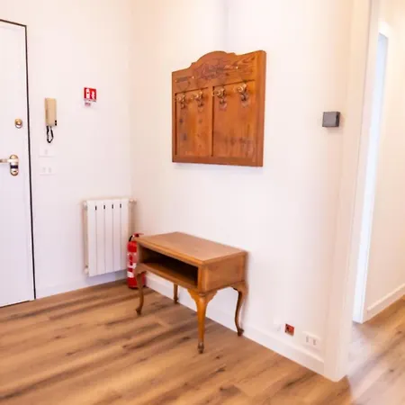 Tommy Διαμέρισμα *